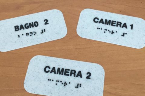 Etichette, Targhette e Segnaletica Braille